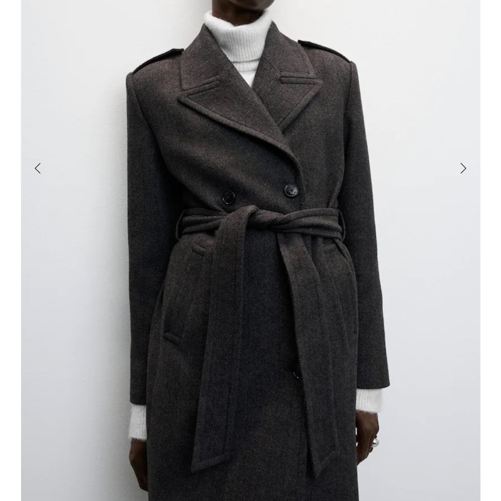 NWT MANGO Buttoned wool coat